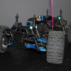 Off-Roader Amax Thwarter