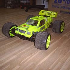 Off-Roader Hong Nor X1/X2-CRT