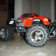 Off-Roader HPI Savage 25
