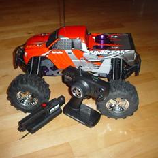 Off-Roader HPI Savage 25
