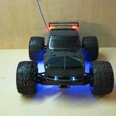 Bil Traxxas T-Maxx