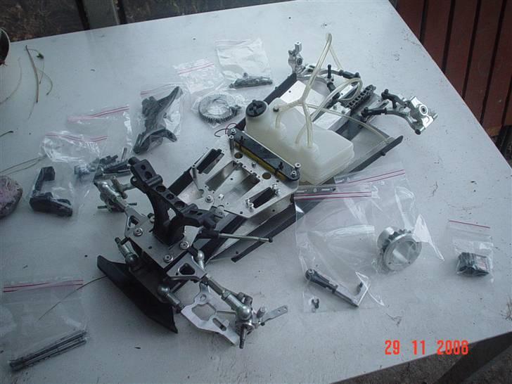 Off-Roader FG Monster Truck 4WD  - Det nye Elcon 4WD kit, så den kan blive til en Rockcrawler ;o) billede 5