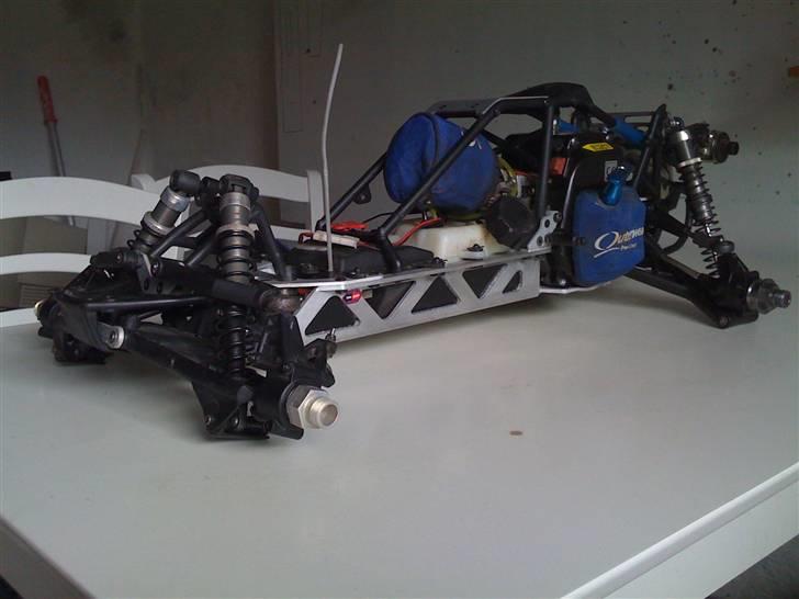 Buggy HPI baja *SOLGT* - mangler kun hjul og karos. billede 8