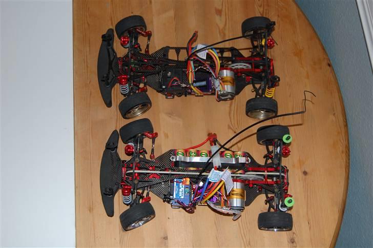 Bil Robitronic Avid - Avid set oppe fra - uden karosse billede 13