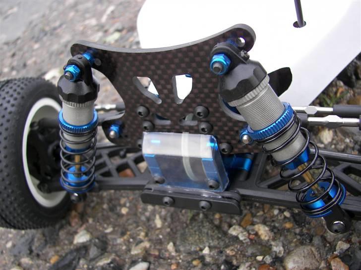 Buggy Yokomo MR-4BX - Byttet billede 8