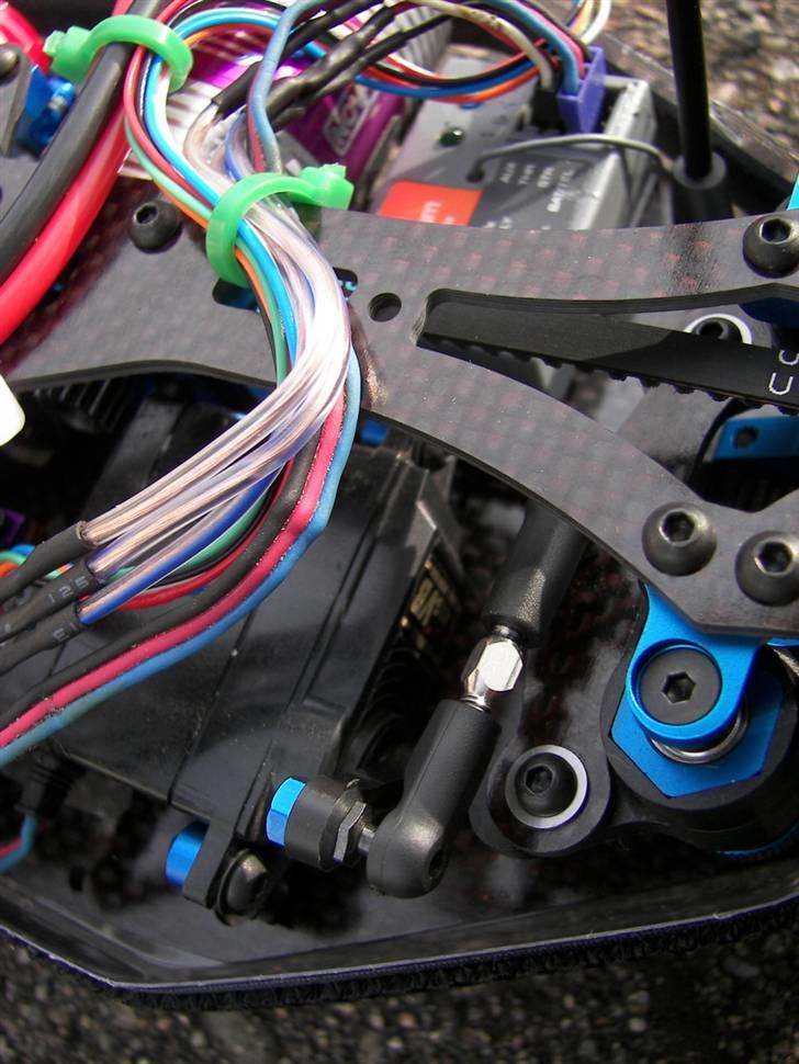 Buggy Yokomo MR-4BX - Byttet billede 17