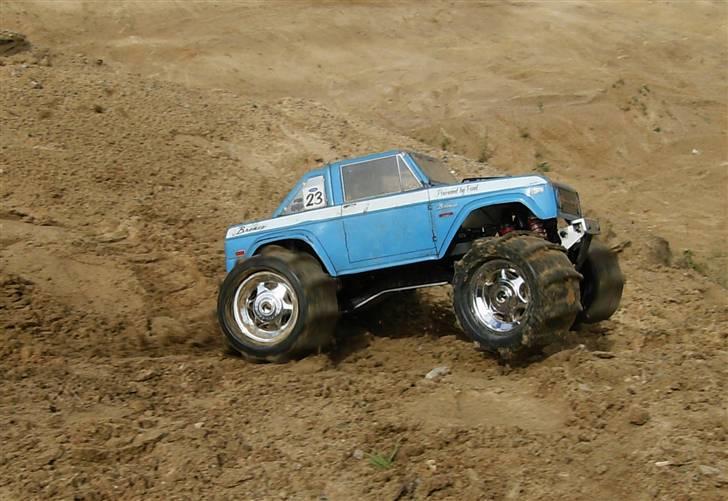 Off-Roader Traxxas E-Maxx billede 6