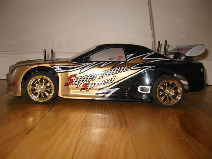 Bil HBX Skyline billede 1