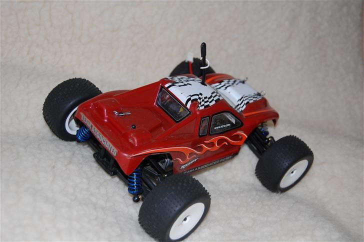 Truck RC18T billede 2
