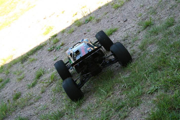 Off-Roader HPI Hellfire ss - hvem vil se støv? billede 3