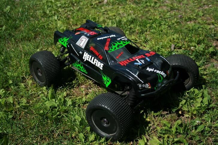 Off-Roader HPI Hellfire ss - mean and green billede 5
