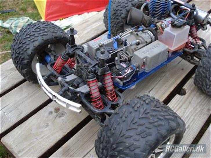 Truck truck traxxas t-max 3.3 billede 11