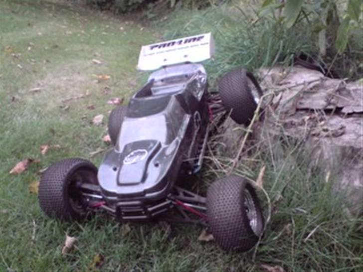Off-Roader E-revo/e-maxx billede 1
