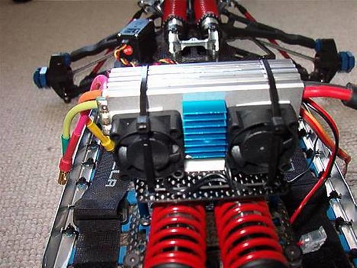 Off-Roader E-revo/e-maxx billede 9