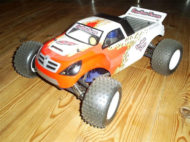 Bil Kyosho TR15 Stadium Truck billede 1