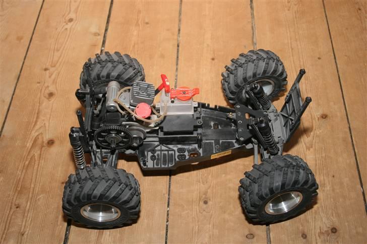 Off-Roader Kyosho Nitro Tracker billede 2