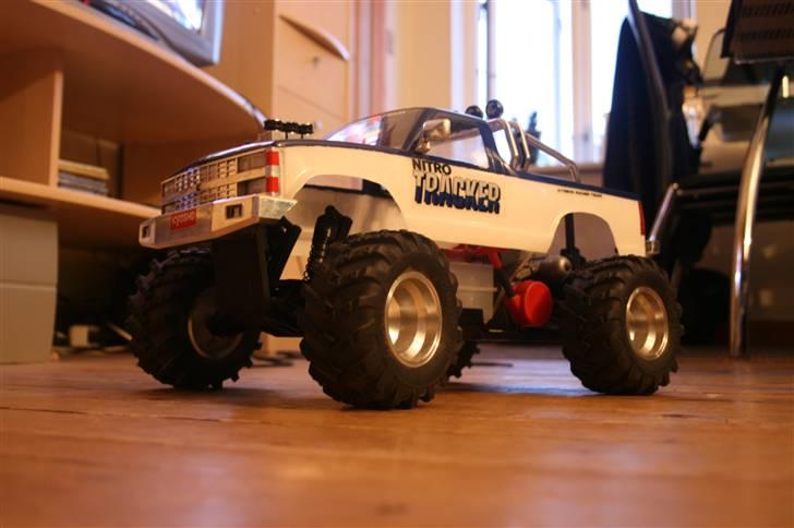Off-Roader Kyosho Nitro Tracker billede 8