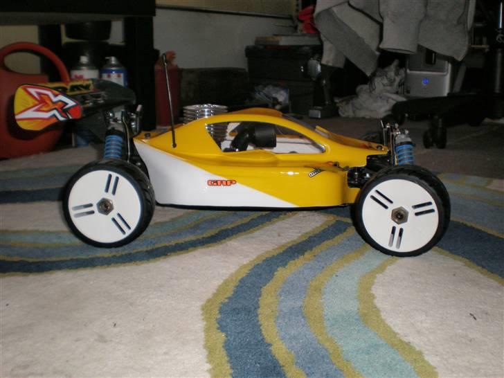 Buggy Xray XB8 billede 2