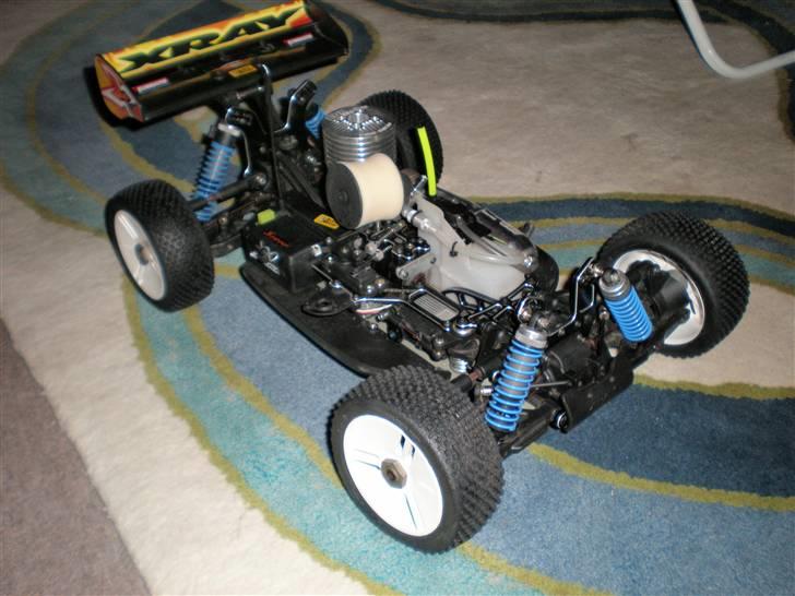 Buggy Xray XB8 billede 9