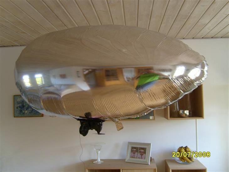 Fly Helium Zeppeline - Zeppelinen i fart billede 1