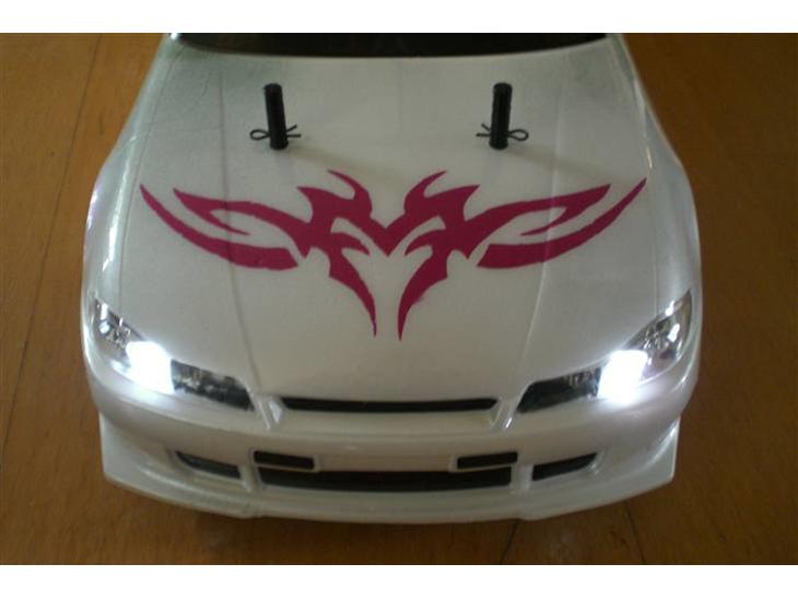 {{currentPhoto.altText}} billede {{currentPhoto.number}}