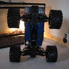 Off-Roader Traxxas T-maxx