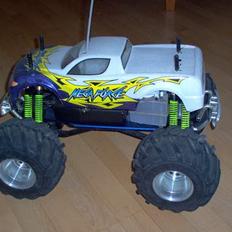 Off-Roader Mega Force