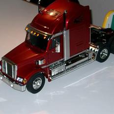 Lastbiler Knight Hauler