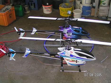 Helikopter Kyosho Caliber 30 - min heli og konens i bagrunden billede 5