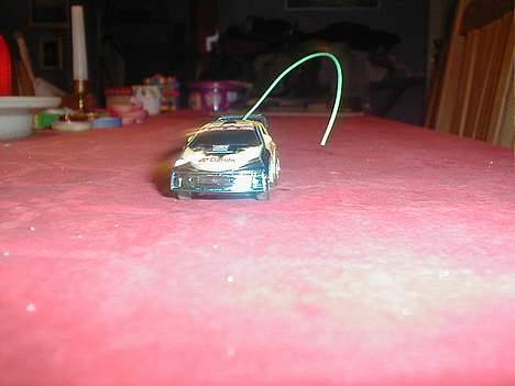 Bil Micro Peugeot 206 Custom - haha. Her ser vi bilen køre rundt, ka nok ikk ses. billede 8