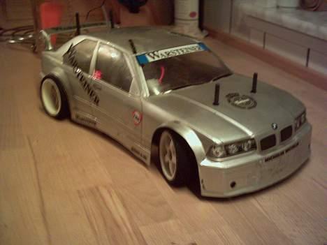 Bil volvo- BMW billede 1