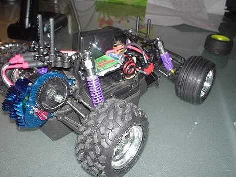 Off-Roader Stadium Truck Losi Mini-t billede 10