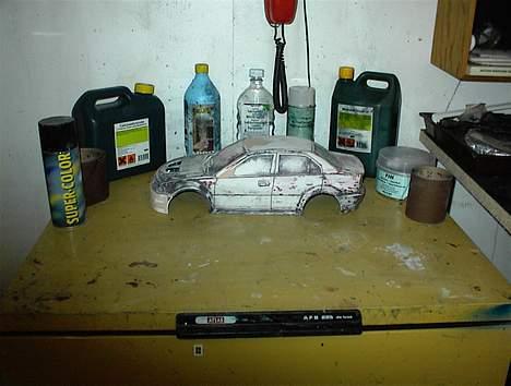 Bil Mitsubishi lancer Evo 8 - skal til at males fra den anden side¨ billede 3