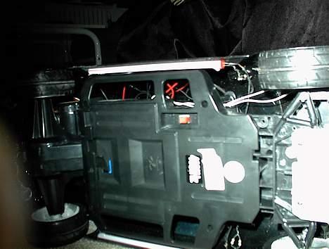 Bil Mitsubishi lancer Evo 8 - se hvordan jeg har lavet mit neon af sugerør og dioder billede 7