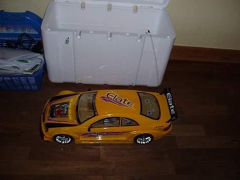 Bil mercedes-benz - og til en furgt kasse den er stor nice!!! billede 4