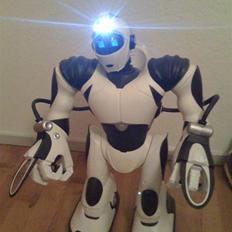 Robot Robosapien V2