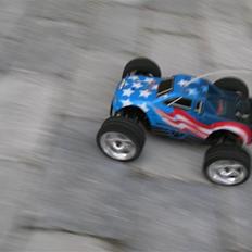 Off-Roader Team Ass. RC18MT (solgt)