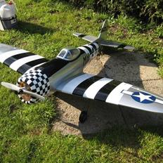 Fly P-47 Thunderbolt Hangar9