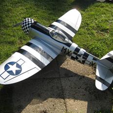 Fly P-47 Thunderbolt Hangar9