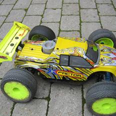 Off-Roader Hong nor truggy 1:8