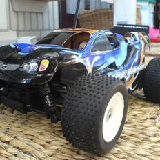 Off-Roader xray nt18t