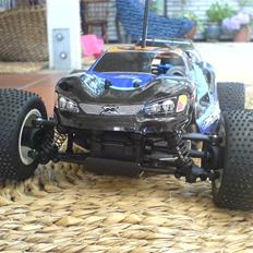 Off-Roader xray nt18t