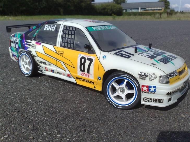 Bil HKS Opel Vectra '87 FF01 billede 3
