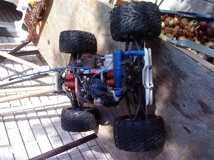 Off-Roader Traxxas Revo 3,3 billede 4