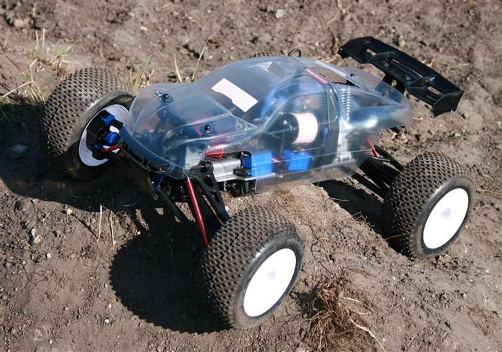 Truck Revo Platinium 2008 billede 3