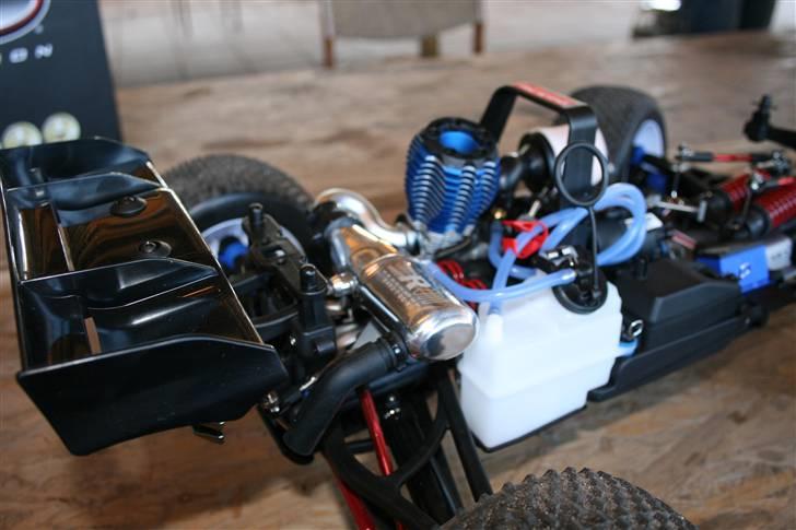 Truck Revo Platinium 2008 billede 9