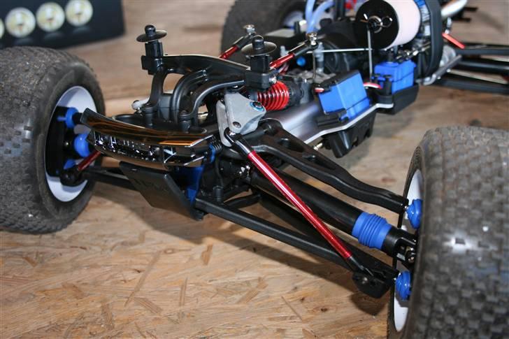 Truck Revo Platinium 2008 billede 11