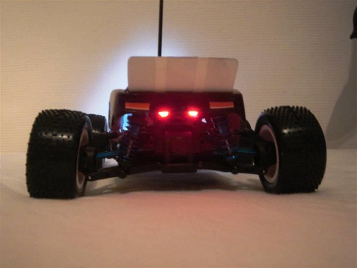 Truck RC18T Brushless billede 3
