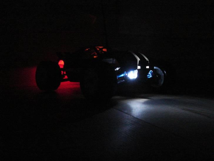 Truck RC18T Brushless billede 4