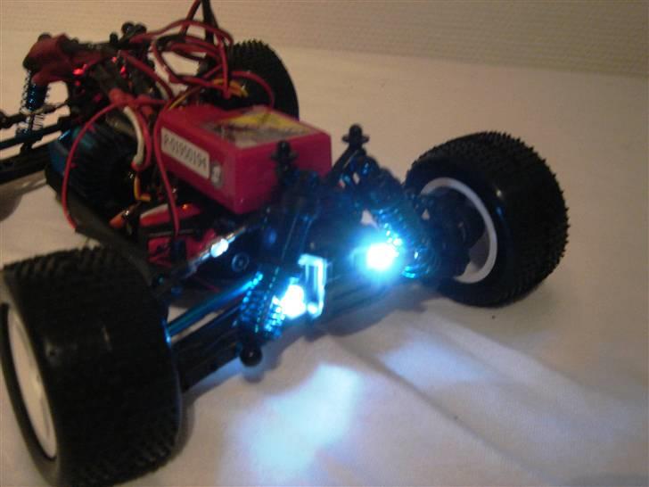 Truck RC18T Brushless billede 5